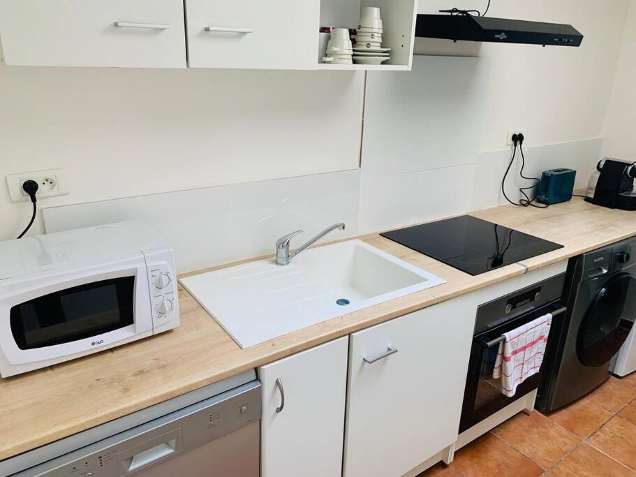 Appartement T3, Au Coeur De Montpellier, Wifi Et Climatisation Kültér fotó